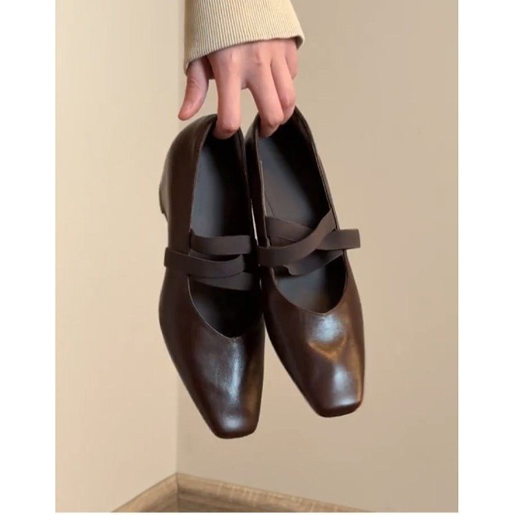 French-style Vintage Low-heel  - Vintage Collectible Shoes ulasan dan harga