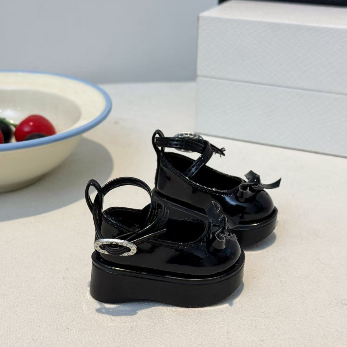 Coffee Brown Bow Platform Doll - Vintage Collectible Shoes ulasan dan harga